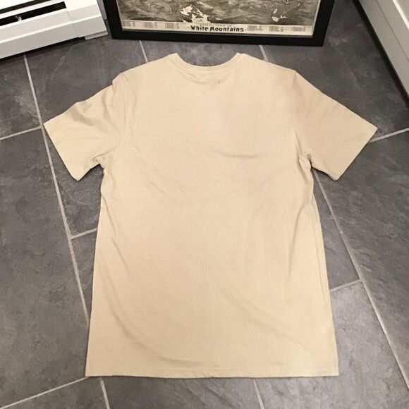Roku Studio Mens Graphic Tee Sixe XL Dripping Teardrop Skull Short Sleeve Tan - Picture 5 of 12